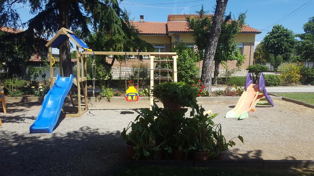 Hotel Tiziana Montepulciano Stazione Exterior foto